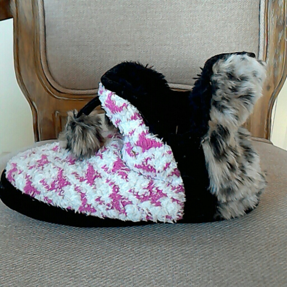 Mukluks Multi-Color Pull-On Boot Slippers - image 2